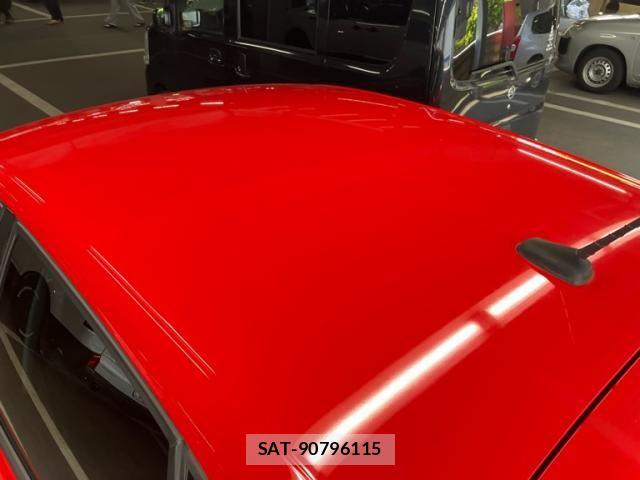 VolksWagen POLO 2017-04 6915395-7