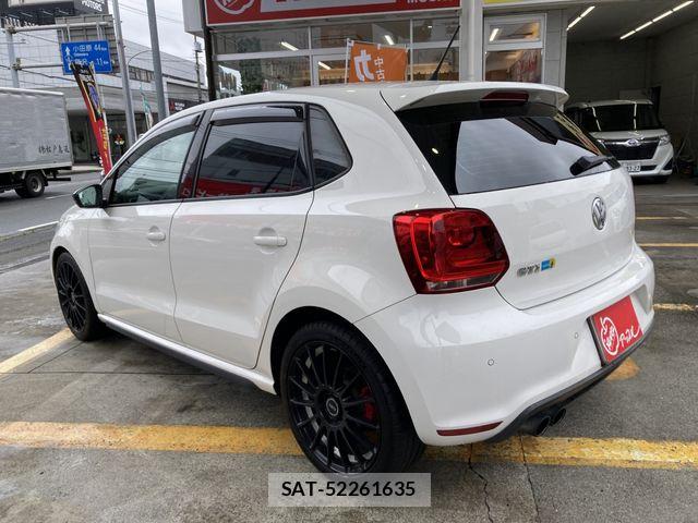 VolksWagen POLO 2013-07 7021892-10