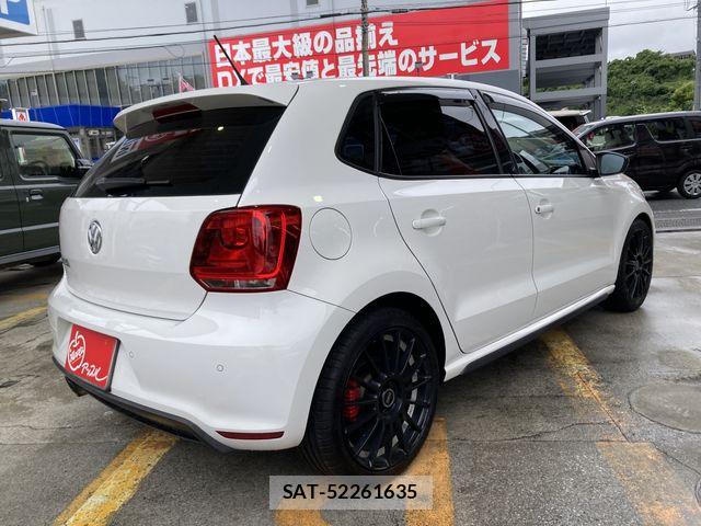 VolksWagen POLO 2013-07 7021892-2