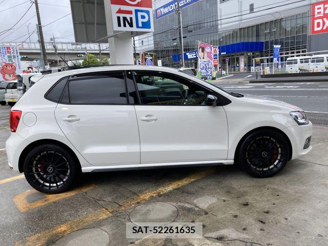 VolksWagen POLO 2013-07 7021892-5