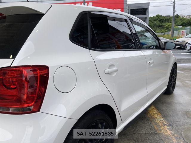 VolksWagen POLO 2013-07 7021892-6
