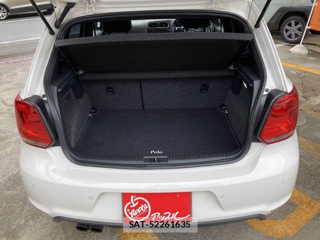 VolksWagen POLO 2013-07 7021892-8