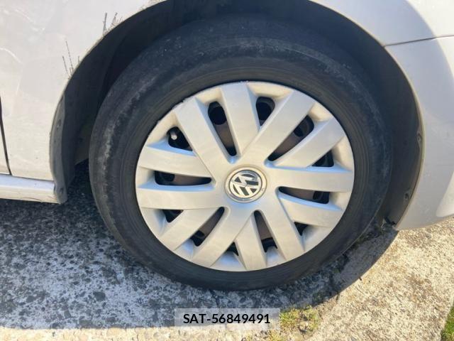 VolksWagen POLO 2014-09 7061391-3