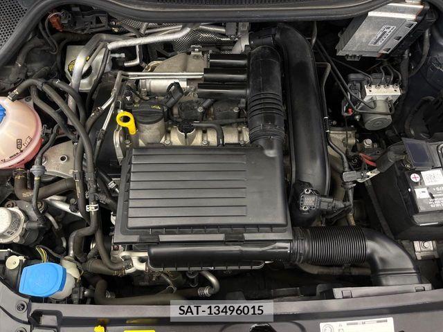 VolksWagen POLO 2017-07 7227129-17