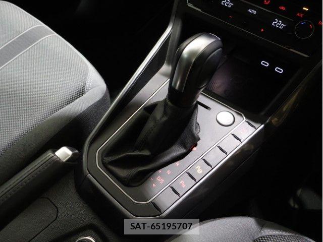 VolksWagen POLO 2021-11 7227142-23