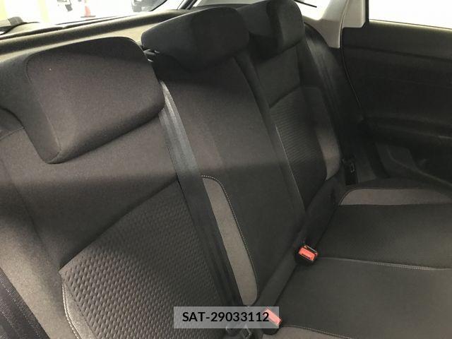 VolksWagen POLO 2022-10 7227139-12