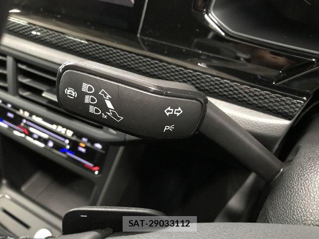VolksWagen POLO 2022-10 7227139-23