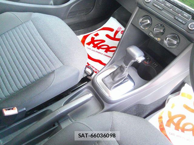 VolksWagen POLO 2010-02 7227124-13