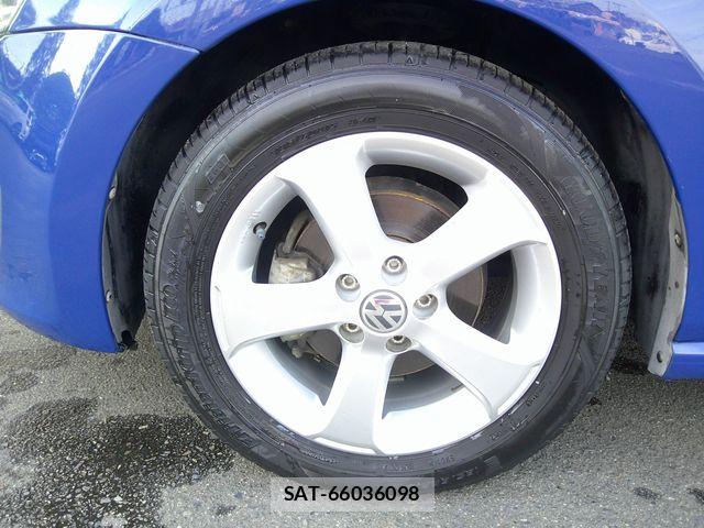 VolksWagen POLO 2010-02 7227124-22