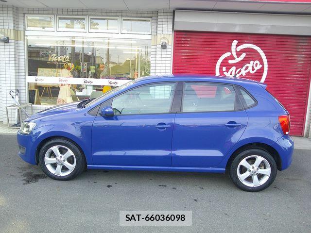 VolksWagen POLO 2010-02 7227124-6