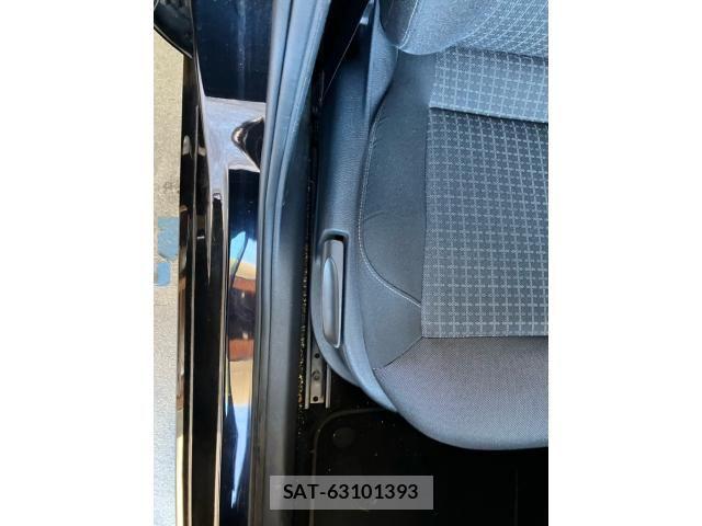 VolksWagen POLO 2016-01 7227126-12