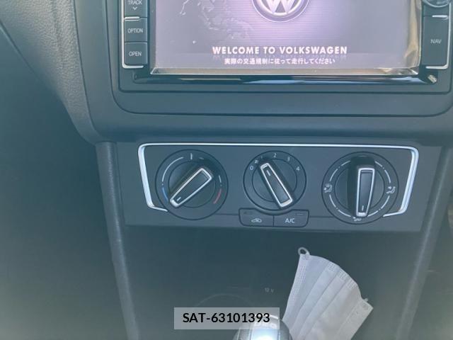 VolksWagen POLO 2016-01 7227126-18