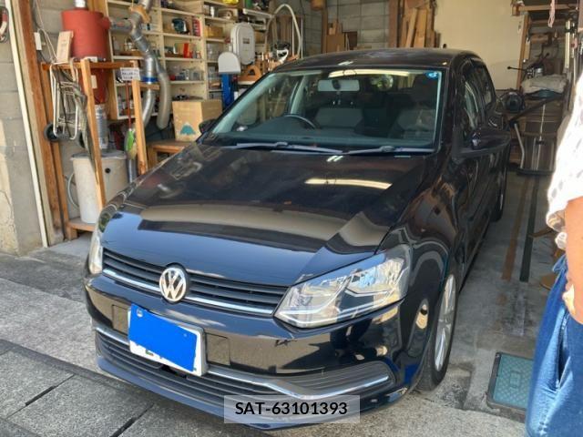 VolksWagen POLO 2016-01 7227126-1