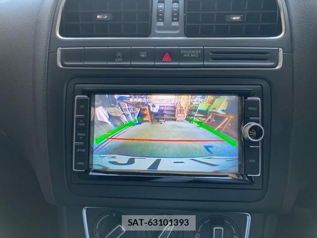 VolksWagen POLO 2016-01 7227126-19