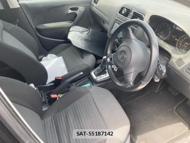 VolksWagen POLO 2013-05 7227125-13