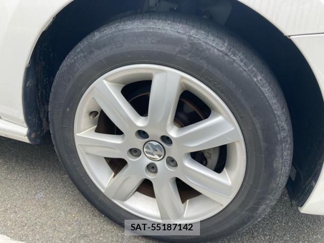 VolksWagen POLO 2013-05 7227125-4