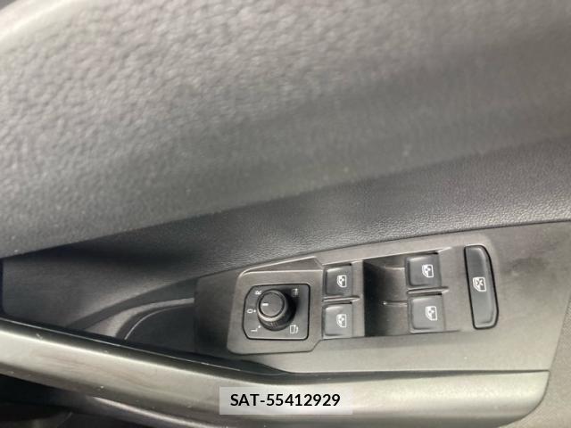 VolksWagen POLO 2018-03 7227131-18