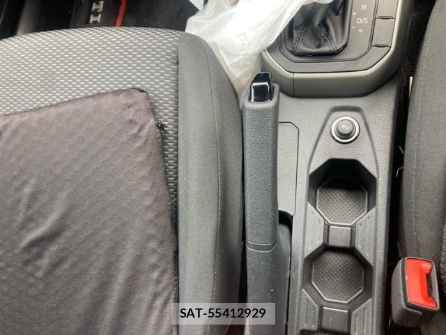 VolksWagen POLO 2018-03 7227131-21