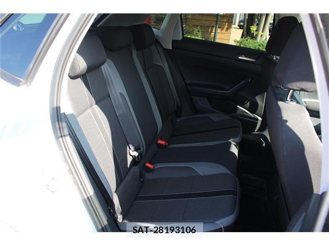 VolksWagen POLO 2018-10 7227133-13