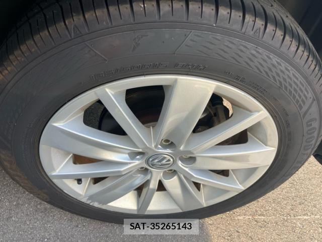 VolksWagen POLO 2016-03 7227128-4