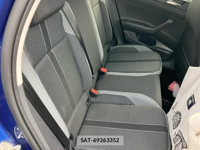 VolksWagen POLO 2018-05 7227132-9