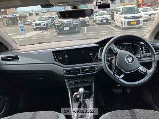 VolksWagen POLO 2018-05 7227132-10