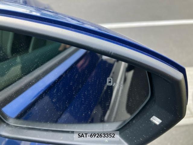 VolksWagen POLO 2018-05 7227132-11