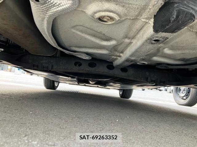 VolksWagen POLO 2018-05 7227132-8