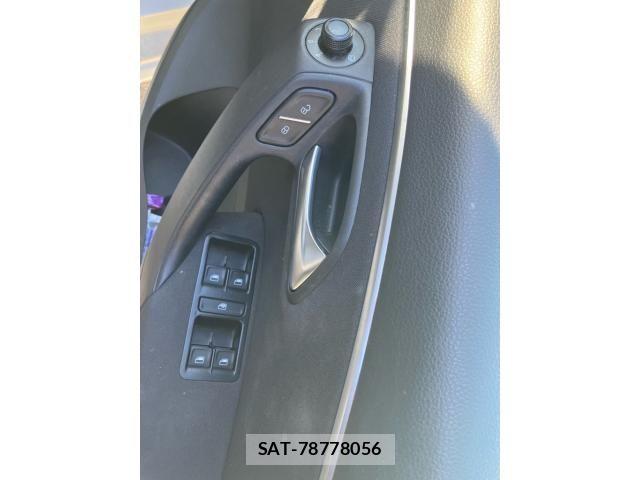 VolksWagen POLO 2017-03 7227130-13