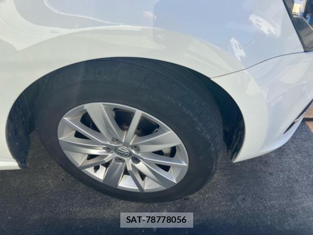 VolksWagen POLO 2017-03 7227130-5