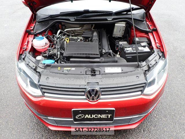 VolksWagen POLO 2014-09 7252852-21