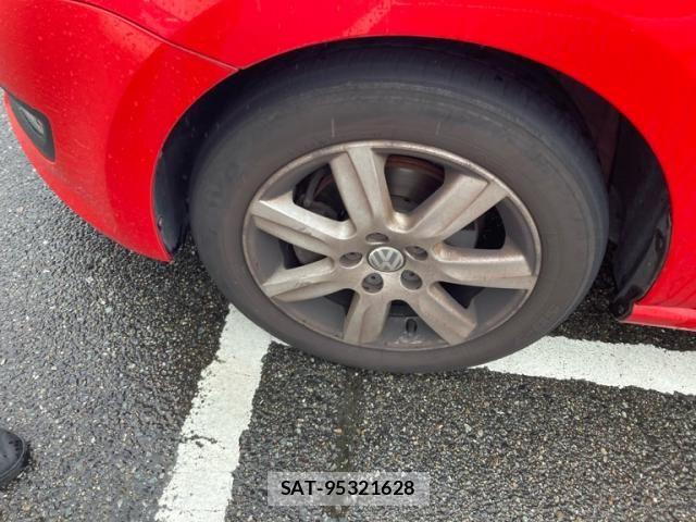 VolksWagen POLO 2010-05 7252853-5