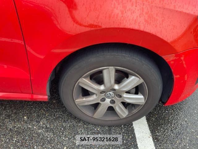 VolksWagen POLO 2010-05 7252853-8