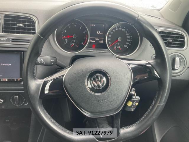 VolksWagen POLO 2014-12 7252848-10