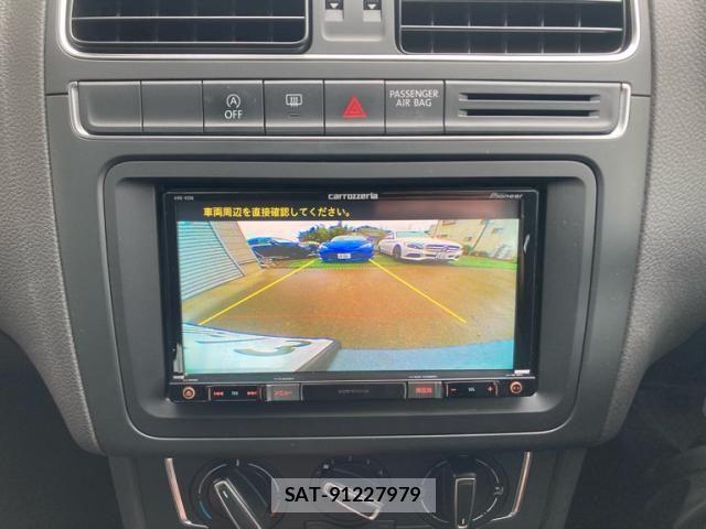 VolksWagen POLO 2014-12 7252848-13