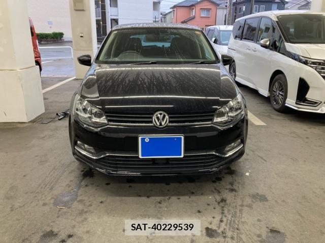 VolksWagen POLO 2017-09 7252850-0
