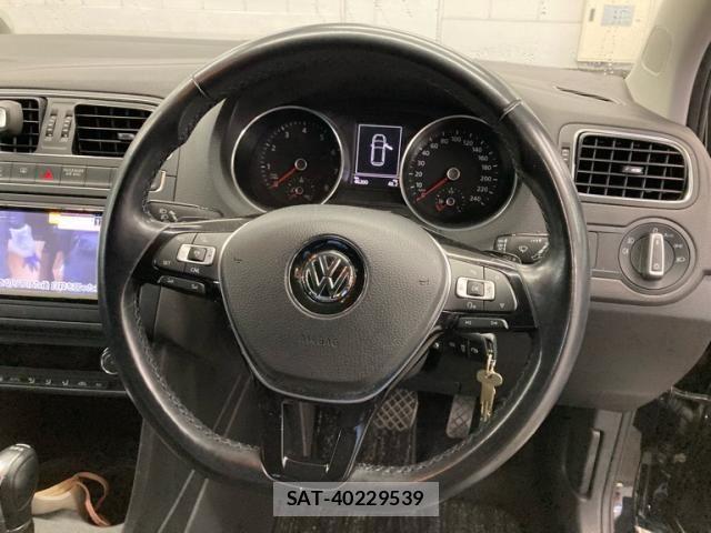VolksWagen POLO 2017-09 7252850-14