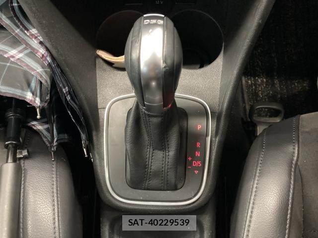 VolksWagen POLO 2017-09 7252850-21