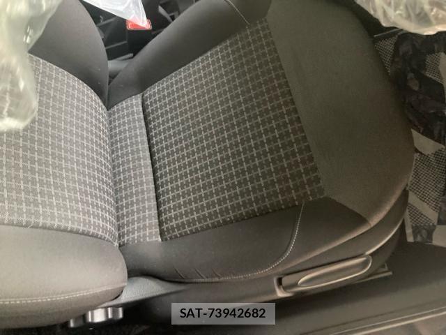 VolksWagen POLO 2014-10 7252855-13