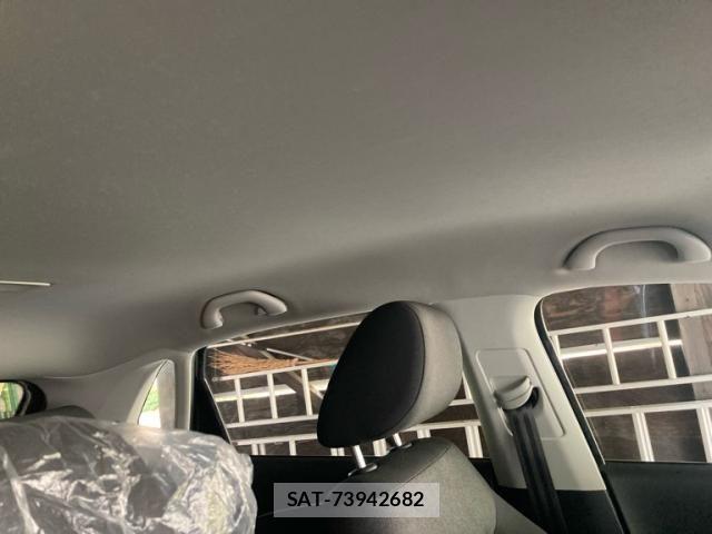 VolksWagen POLO 2014-10 7252855-14
