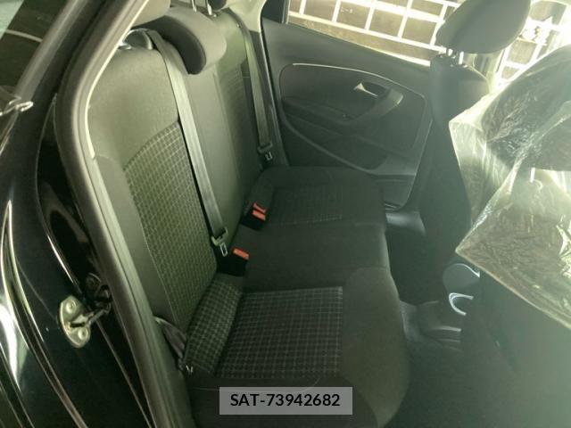 VolksWagen POLO 2014-10 7252855-16