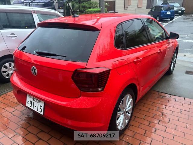 VolksWagen POLO 2019-06 7252847-3