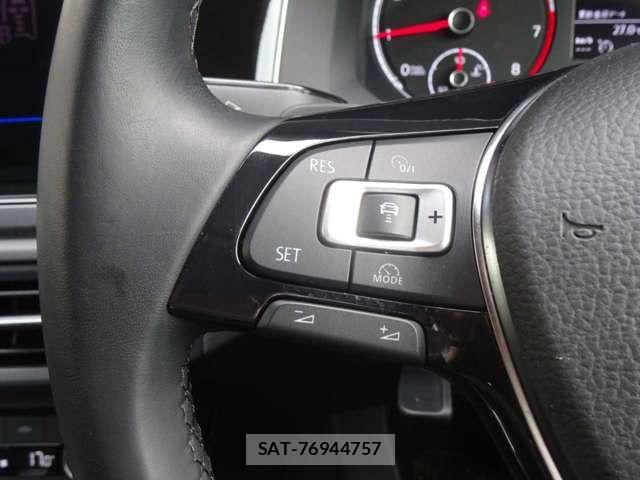 VolksWagen POLO 2018-07 7273266-13