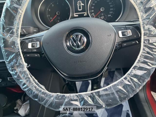 VolksWagen POLO 2014-10 7273265-13