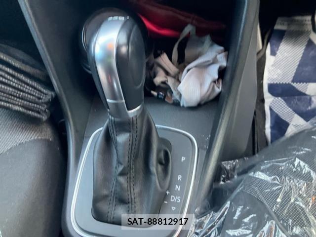 VolksWagen POLO 2014-10 7273265-14