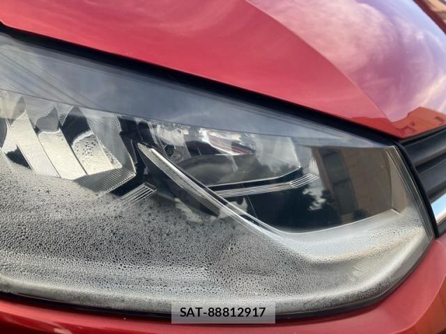 VolksWagen POLO 2014-10 7273265-7