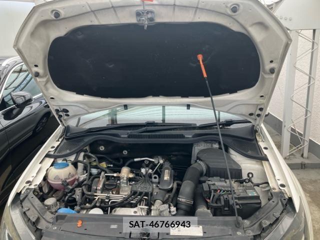 VolksWagen POLO 2010-06 7331200-21