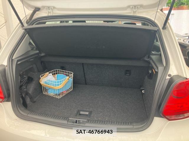 VolksWagen POLO 2010-06 7331200-22