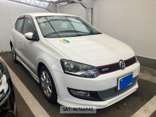 VolksWagen POLO 2010-06 7331200-2