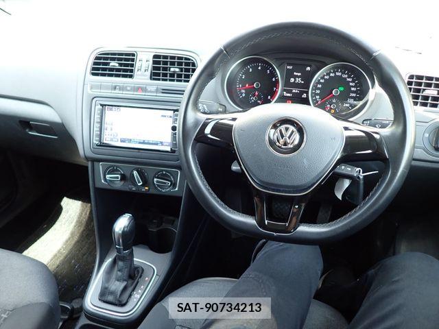 VolksWagen POLO 2016-03 7331194-14
